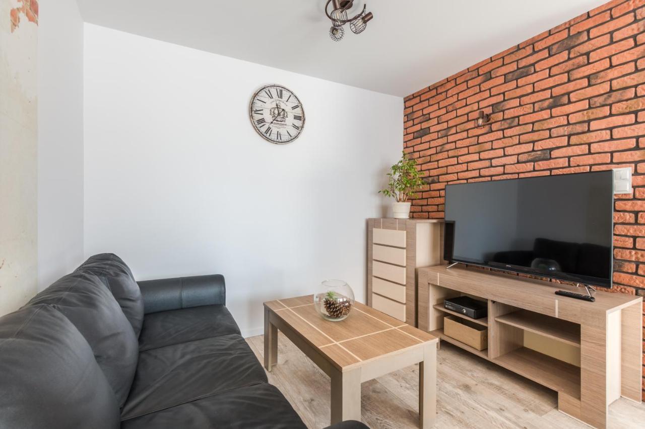 Mieszkanie Przy Kasztanie Blisko Plazy I Centrum Apartman Gdańsk Kültér fotó